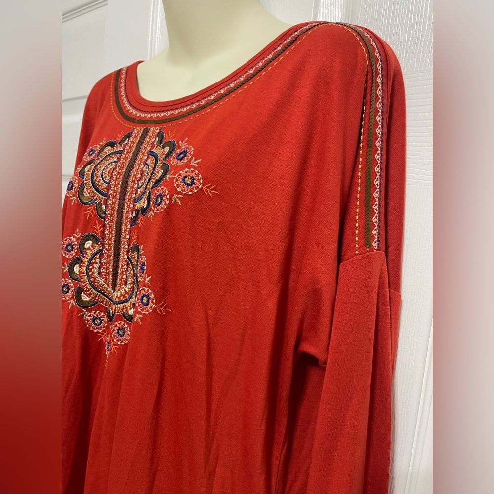 NWTS CHICO'S WOMEN'S
EMBELLISHED TOP SIZE 2 PETITE BURNT ORANGE 3/4 SLEEVES - Picture 3 of 8